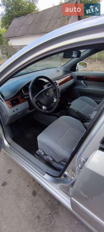 Седан Daewoo Lacetti 2003 в Гнивани