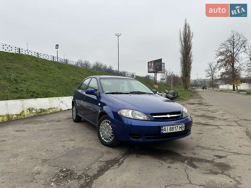 Хетчбек Daewoo Lacetti 2004 в Первомайську