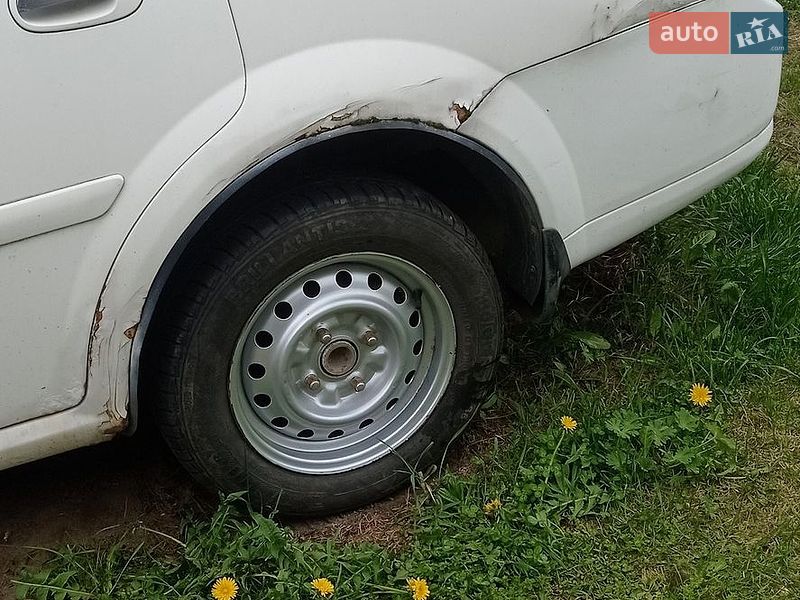 Седан Daewoo Lacetti 2003 в Березному