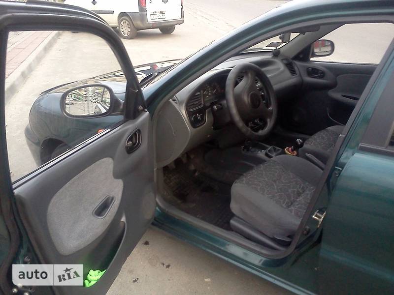 Седан Daewoo Lanos 2007 в Луцке