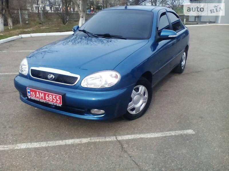 Седан Daewoo Lanos 2015 в 