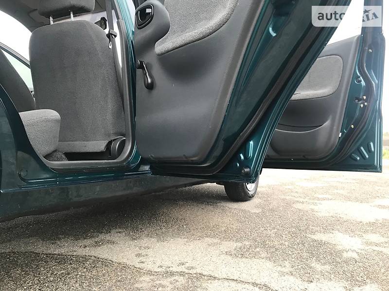 Хэтчбек Daewoo Lanos 2006 в Запорожье