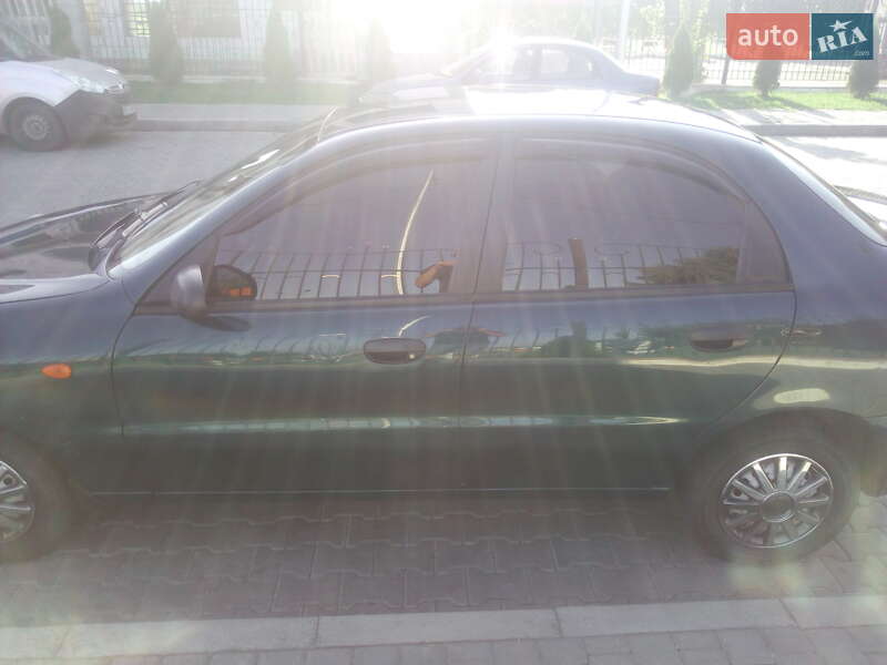 Седан Daewoo Lanos 2005 в Одессе