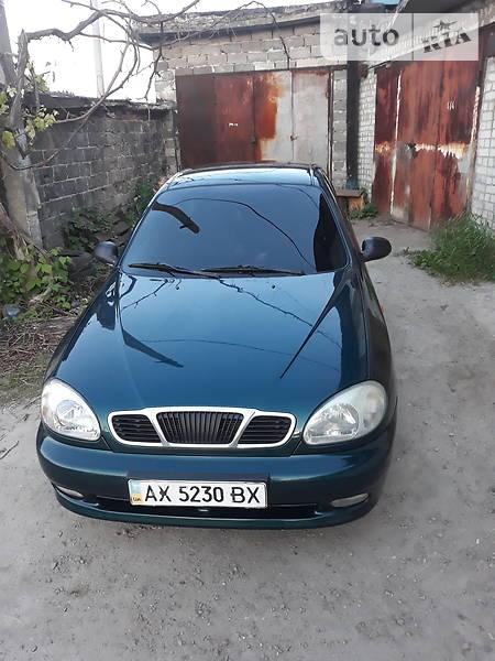 Седан Daewoo Lanos 1998 в Харкові