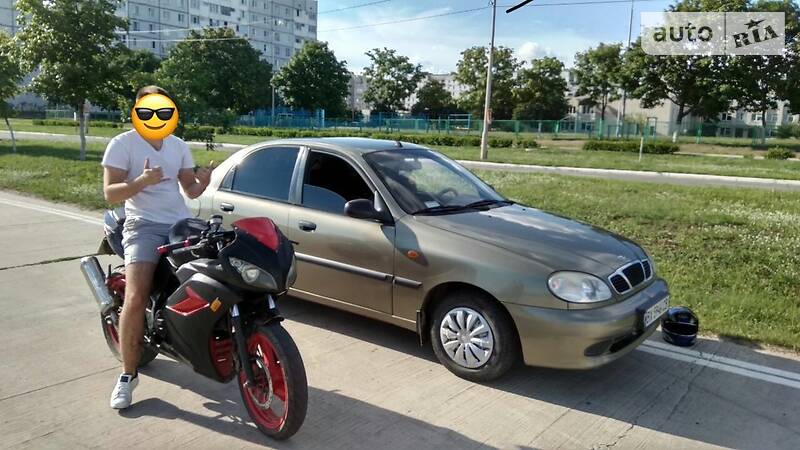 Седан Daewoo Lanos 2004 в Нетішині