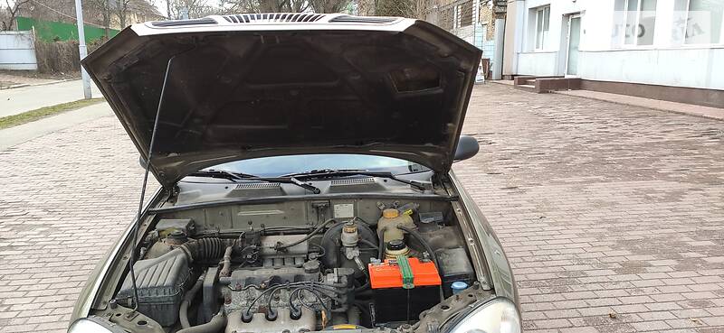 Седан Daewoo Lanos 2004 в Києві