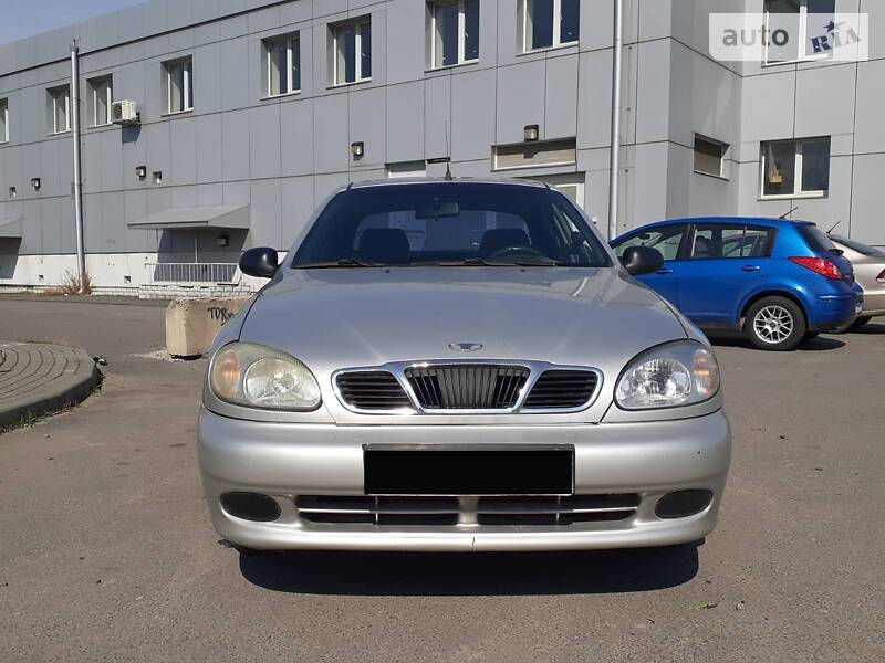 Седан Daewoo Lanos 2005 в Львові