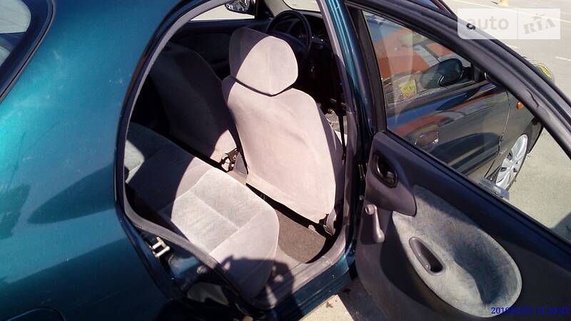 Седан Daewoo Lanos 1999 в Харкові