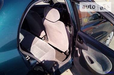 Седан Daewoo Lanos 1999 в 