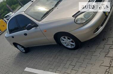 Седан Daewoo Lanos 2004 в Черновцах