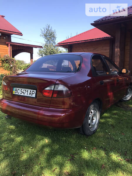 Седан Daewoo Lanos 2006 в Стрию