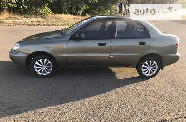 Седан Daewoo Lanos 2004 в Волновахе