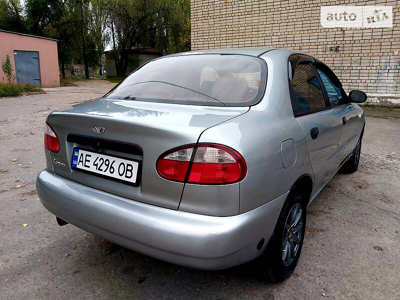Седан Daewoo Lanos 2006 в Никополе