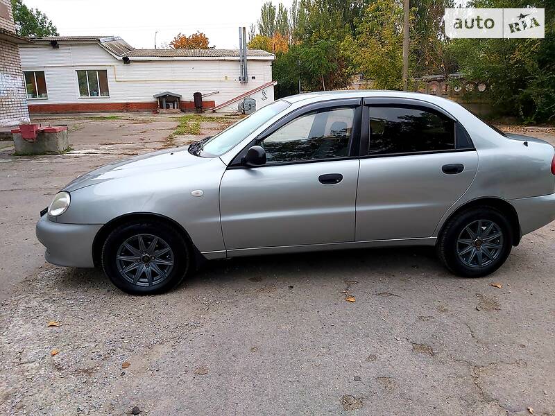 Седан Daewoo Lanos 2006 в Никополе