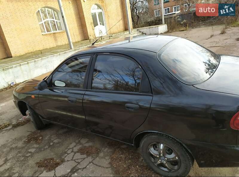 Седан Daewoo Lanos 2009 в Коростышеве