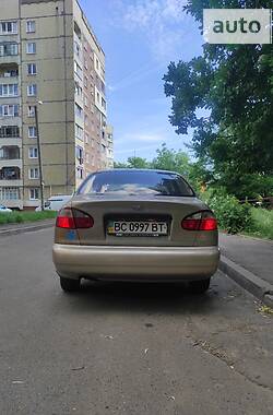 Седан Daewoo Lanos 2008 в Львові