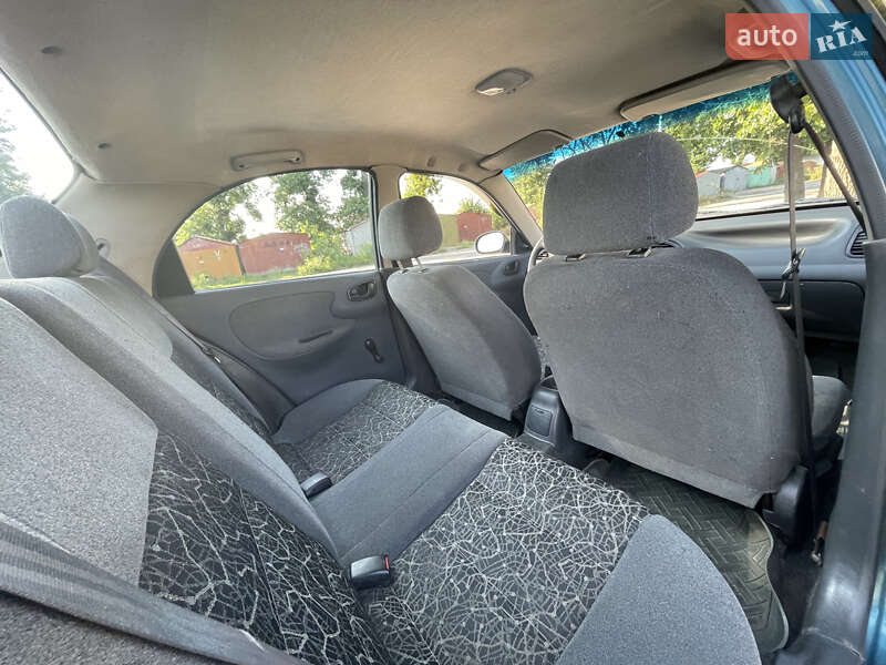 Седан Daewoo Lanos 2004 в Белой Церкви