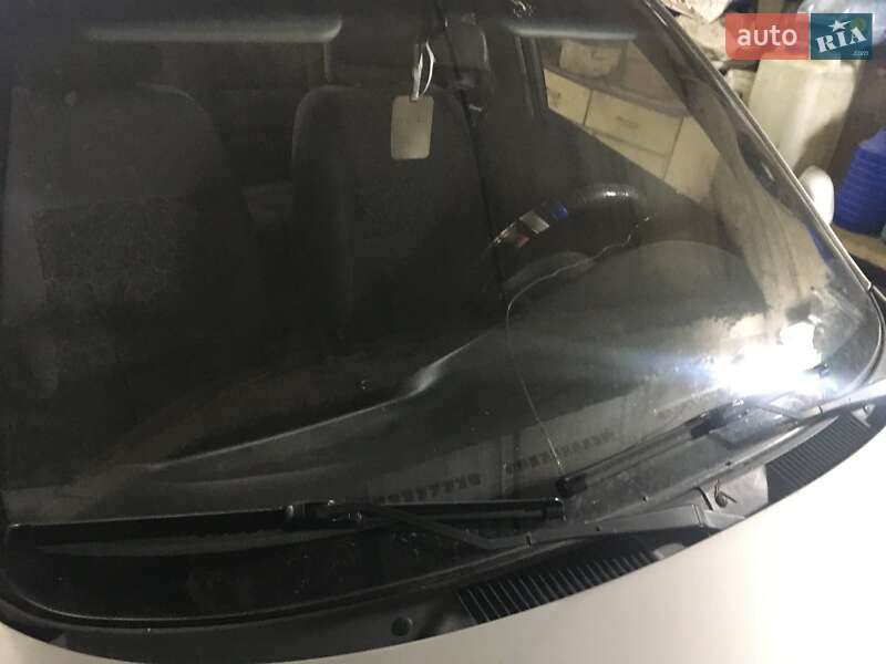 Седан Daewoo Lanos 2008 в Черновцах
