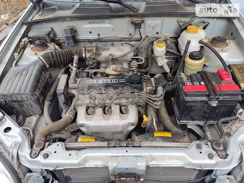 Седан Daewoo Lanos 2005 в Львове