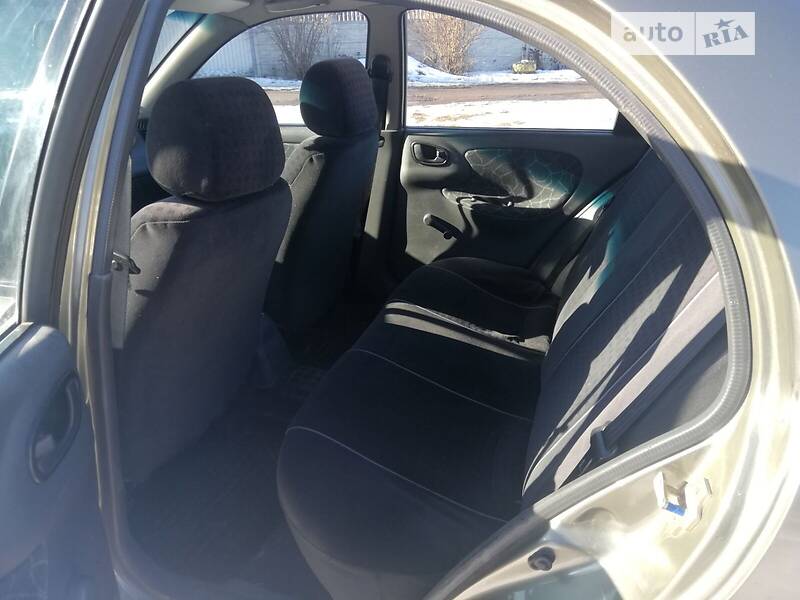 Седан Daewoo Lanos 2003 в Чернигове