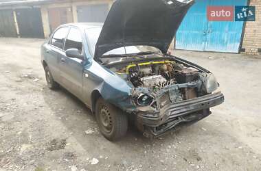 Седан Daewoo Lanos 2002 в Києві