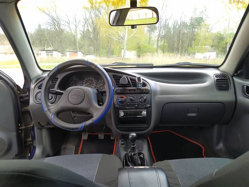 Седан Daewoo Lanos 2003 в Житомире