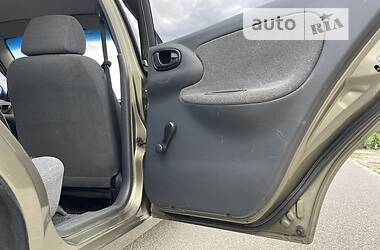 Седан Daewoo Lanos 2004 в 