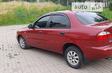 Седан Daewoo Lanos 2003 в Глухове