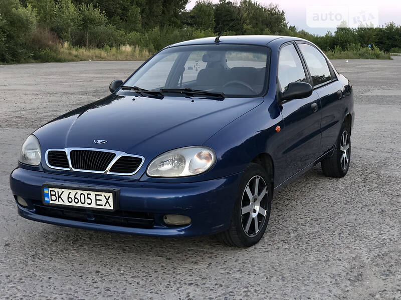 Седан Daewoo Lanos 2008 в Ровно