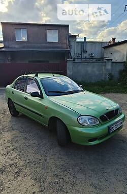 Седан Daewoo Lanos 2004 в Львове