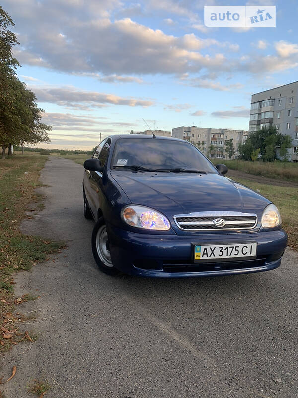 Седан Daewoo Lanos 2011 в Харькове