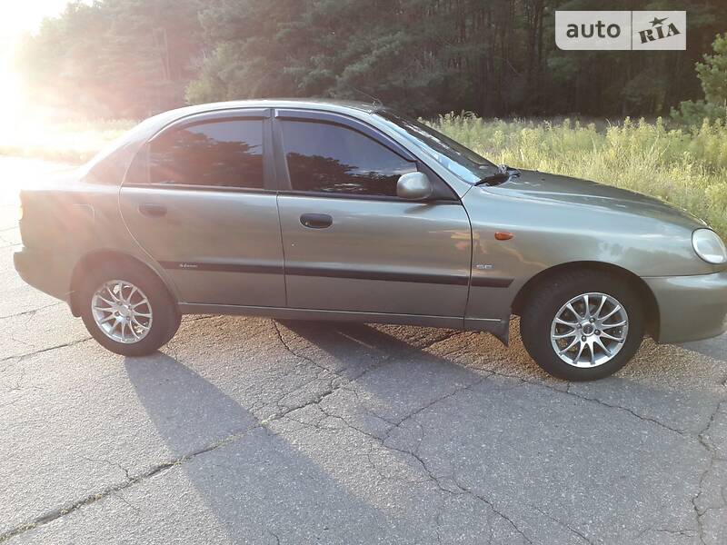 Седан Daewoo Lanos 2003 в Кременчуге