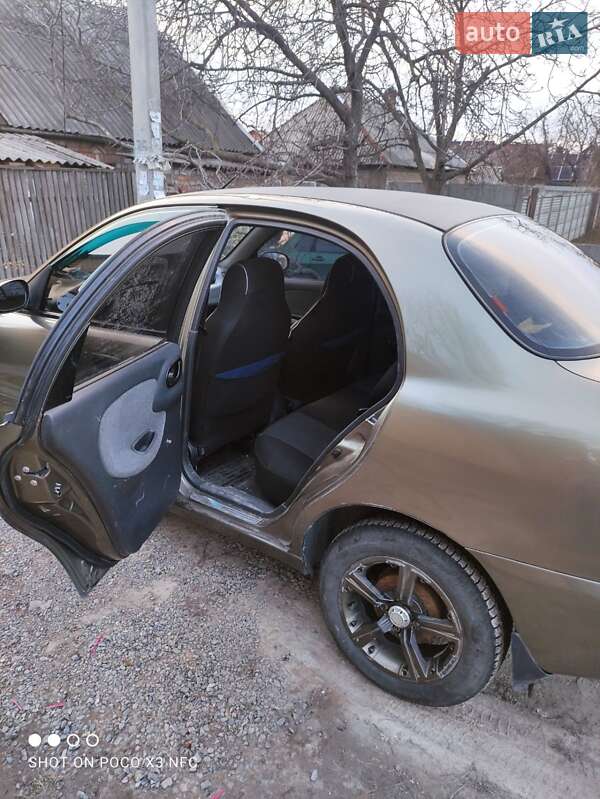 Седан Daewoo Lanos 2005 в Запорожье