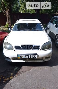 Седан Daewoo Lanos 1998 в Киеве