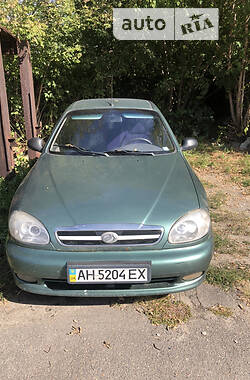 Хетчбек Daewoo Lanos 2009 в Новомосковську