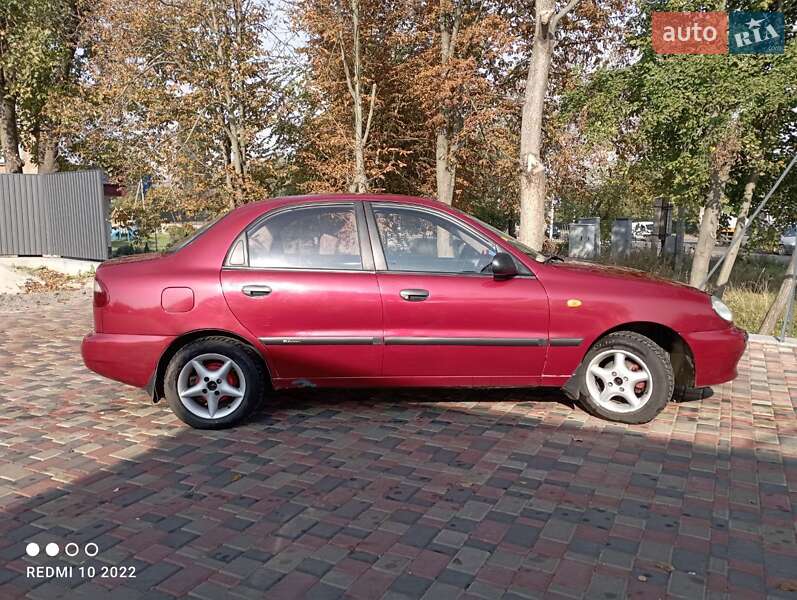 Седан Daewoo Lanos 2006 в Смеле