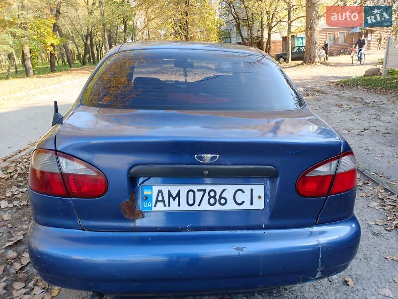 Седан Daewoo Lanos 2004 в Чернигове
