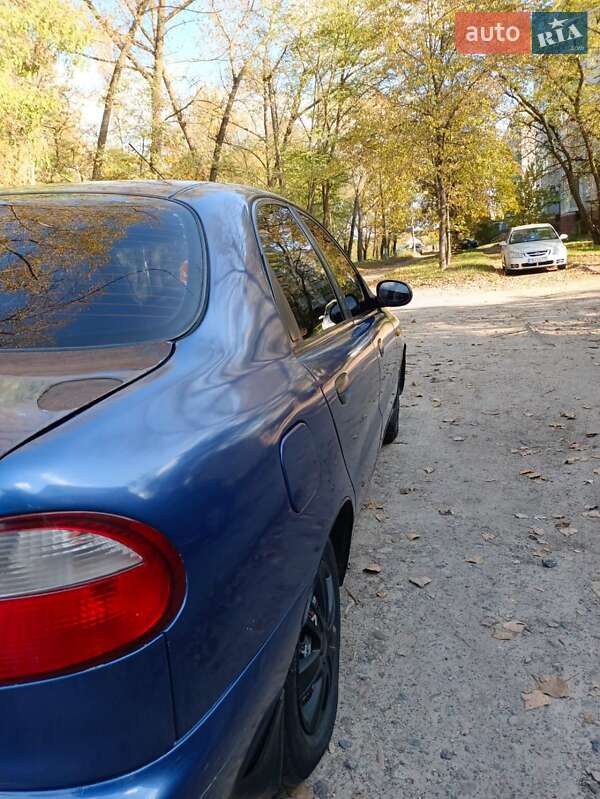 Седан Daewoo Lanos 2004 в Чернигове