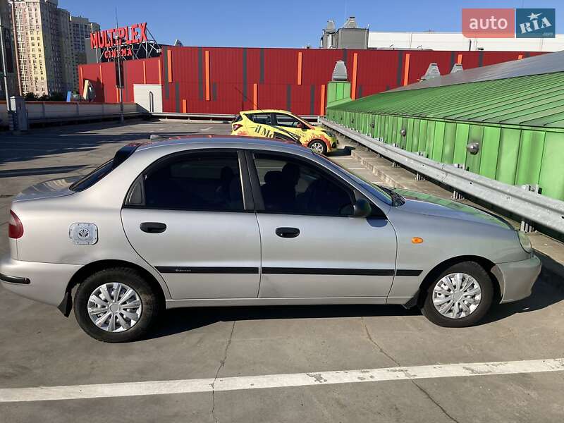 Хэтчбек Daewoo Lanos 2005 в Киеве
