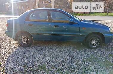 Седан Daewoo Lanos 1998 в 