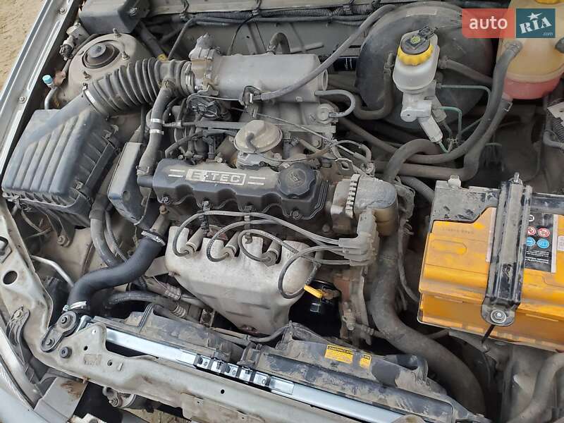 Седан Daewoo Lanos 2006 в Черновцах
