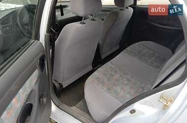 Седан Daewoo Lanos 2005 в Львове