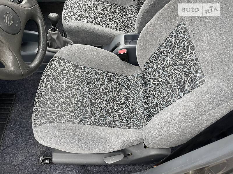Седан Daewoo Lanos 2011 в Запорожье