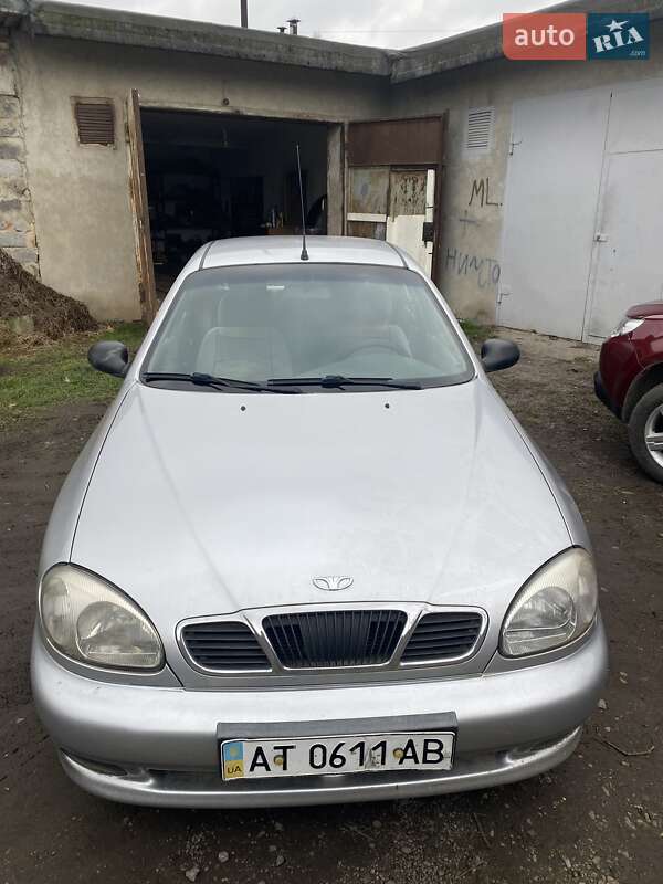 Седан Daewoo Lanos 2004 в Калуше