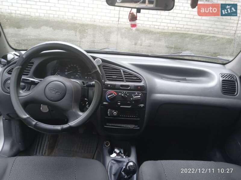 Седан Daewoo Lanos 2006 в Синельниковому