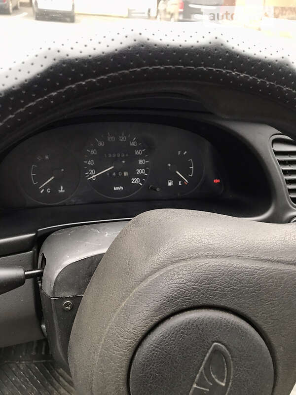 Седан Daewoo Lanos 2008 в Ужгороде