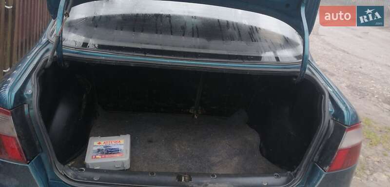 Седан Daewoo Lanos 2005 в Шумске