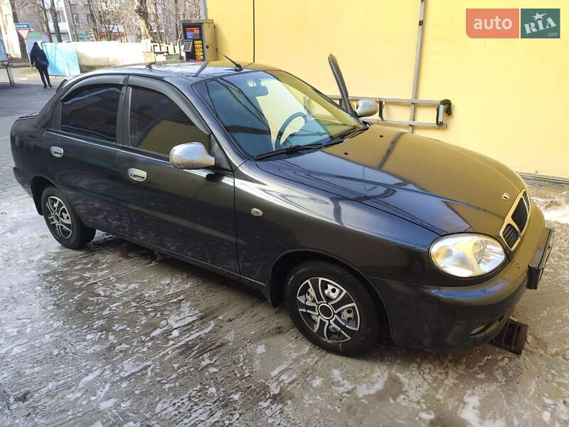 Седан Daewoo Lanos 2006 в Кривом Роге