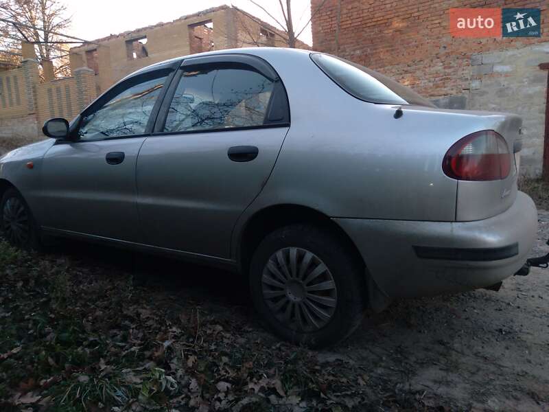 Седан Daewoo Lanos 1998 в Полтаве