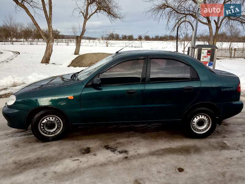 Седан Daewoo Lanos 2007 в Косові